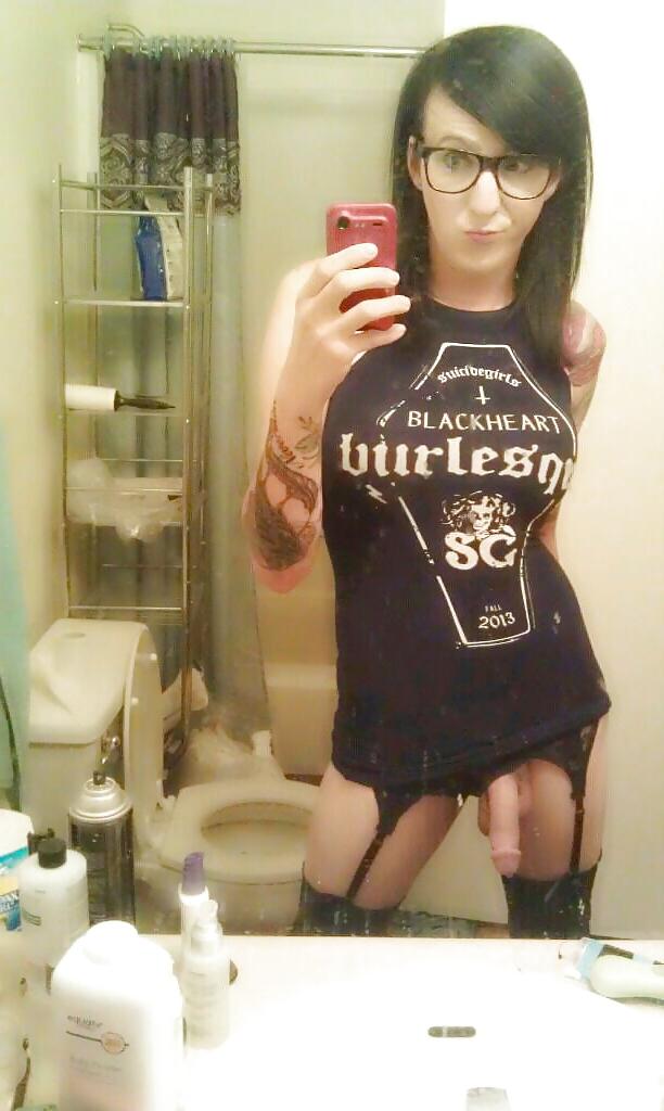 20P Crossdresser 20