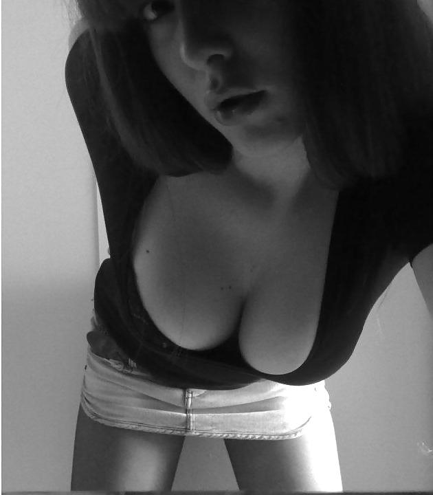 15P Big boobs non nude