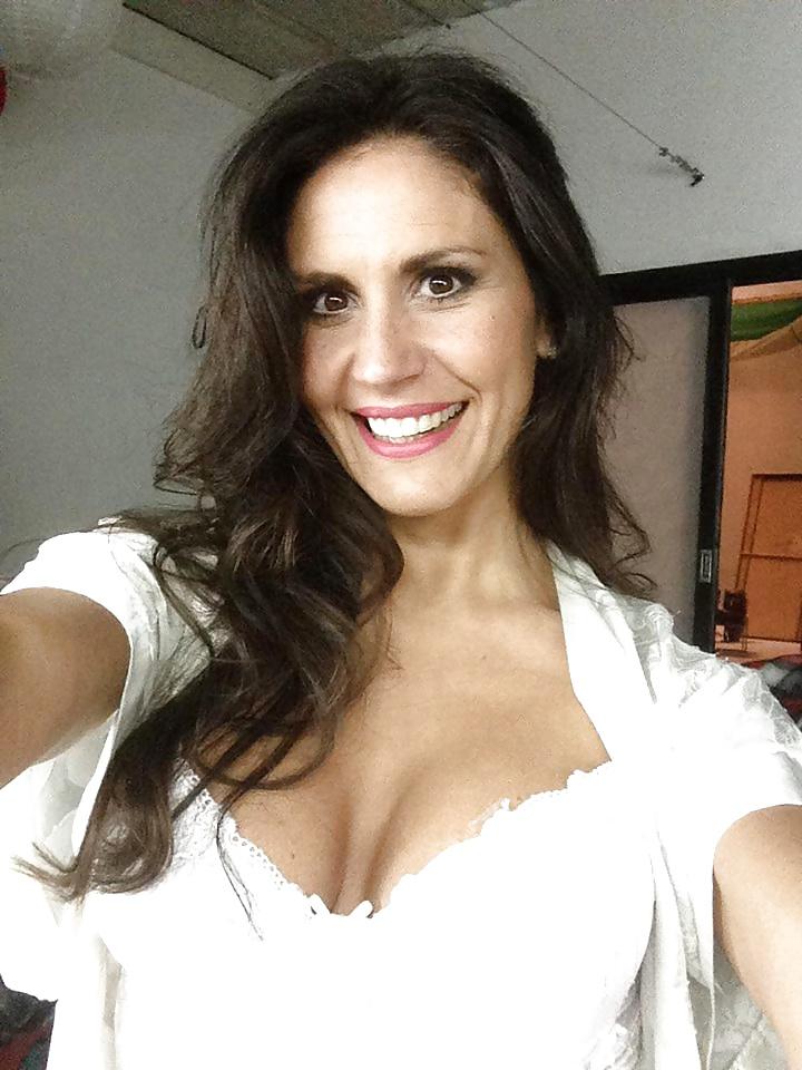 25P Ivana Acosta