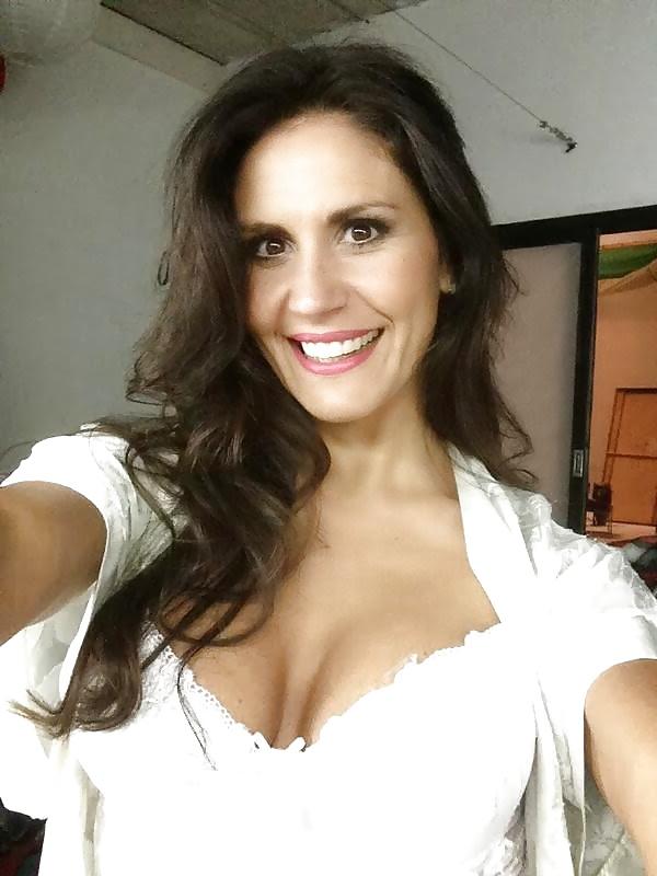 25P Ivana Acosta