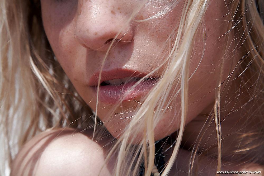 25P Erotic photography 13
