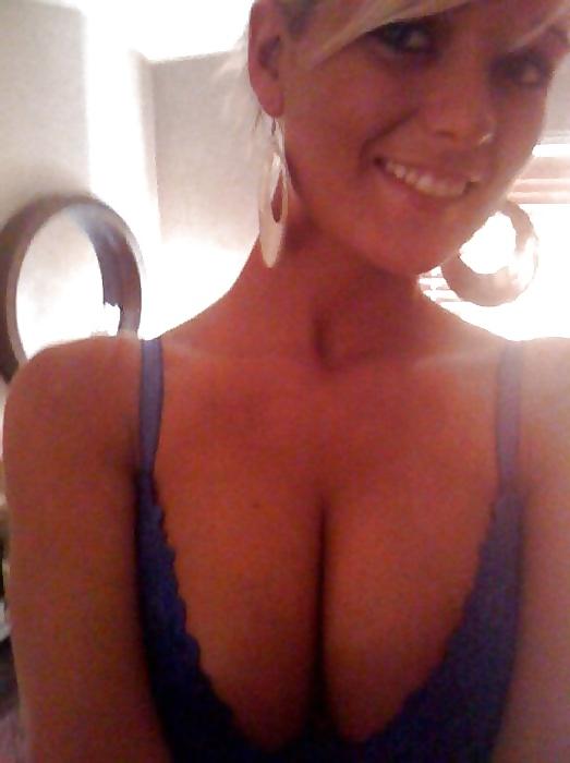 10P AmateurGirls with Big Boobs