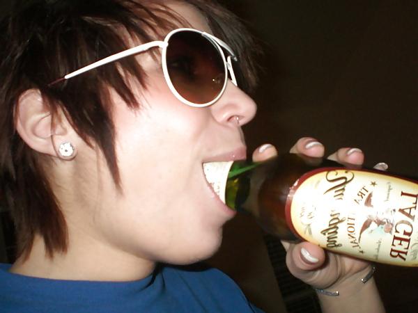 25P Hot emo