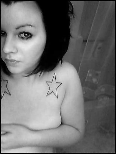 25P Hot emo