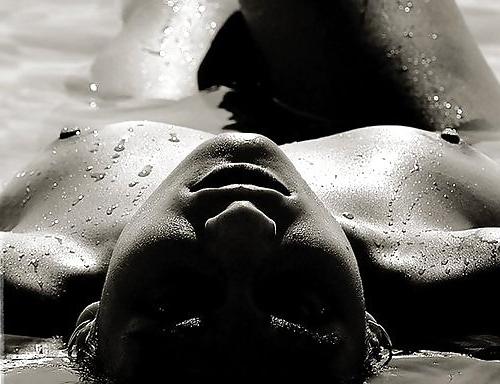 25P Wicked Water Erotic - Session 2
