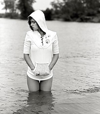 25P Wicked Water Erotic - Session 2
