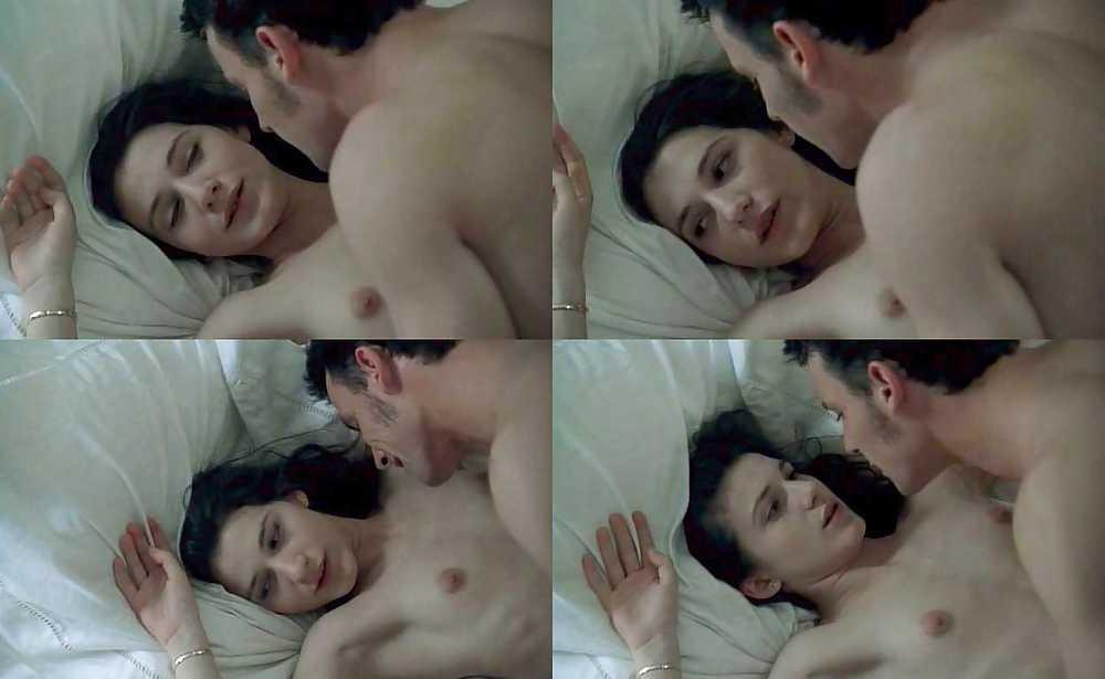 12P Caroline Ducey