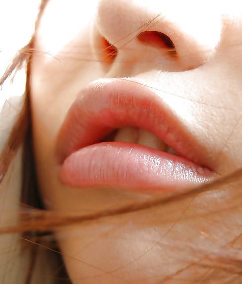 25P Erotic Lips - Session 2