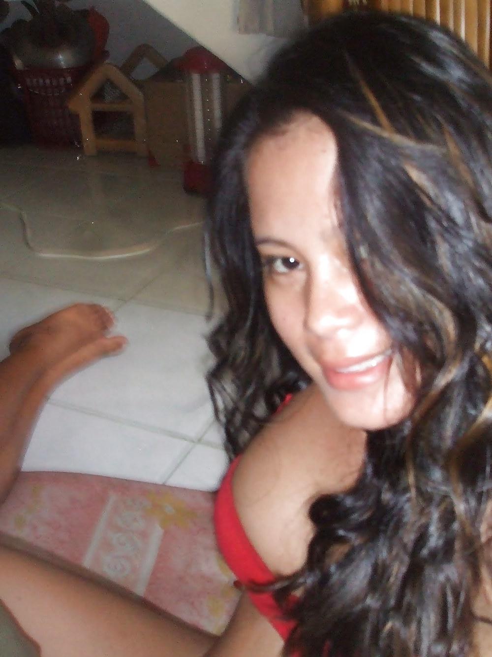 25P Pinay