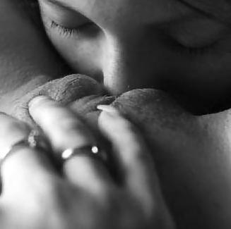 25P Yummy licks on clits II (AMYKISS-COLLECTION)