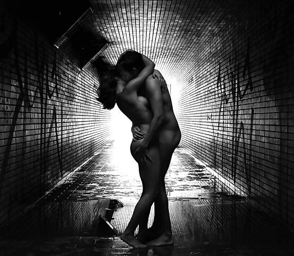 25P Erotic Sensual Kisses in Black&White - Session 2
