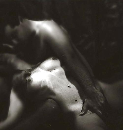 25P Erotic Sensual Kisses in Black&White - Session 2