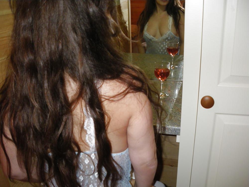 7P SHEER NEGLIGEE WITH THONG HOLD UPS STOCKINGS