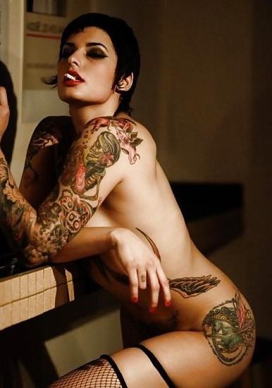 25P Smoking Erotic Hotties - Session 2