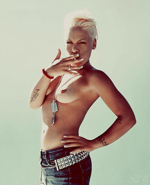 25P Smoking Erotic Hotties - Session 2
