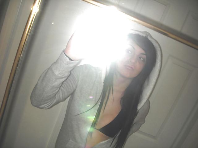 25P Very Hot Emo Chick 