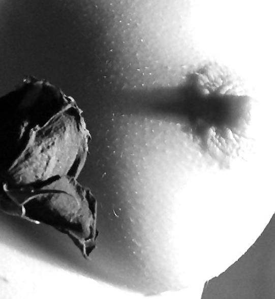 25P Erotic Nipples - Session 3