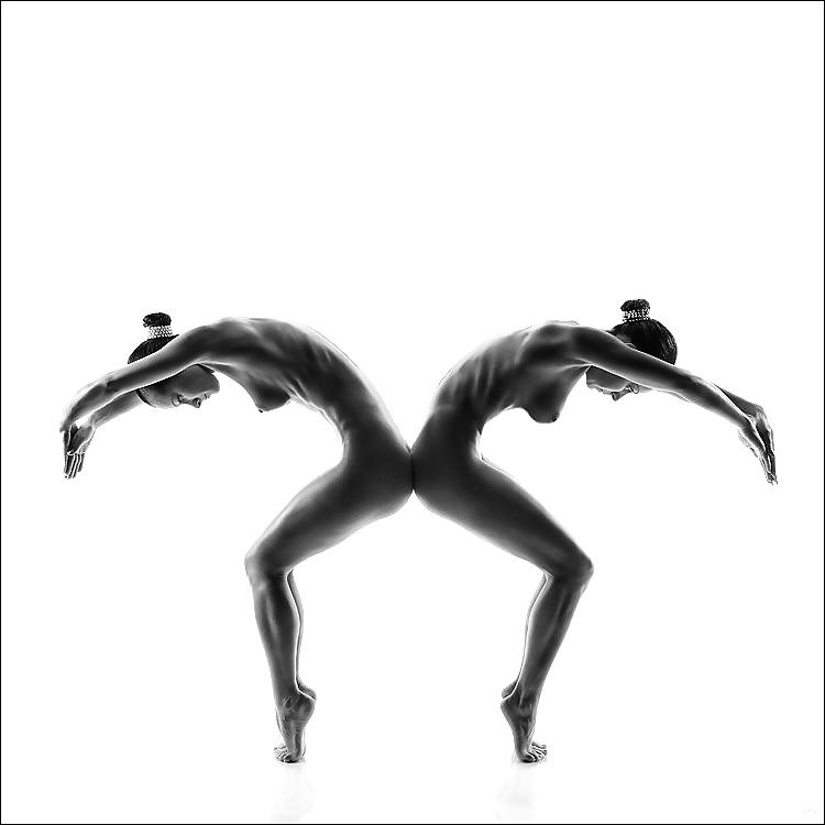 22P Erotic Nude Art 2