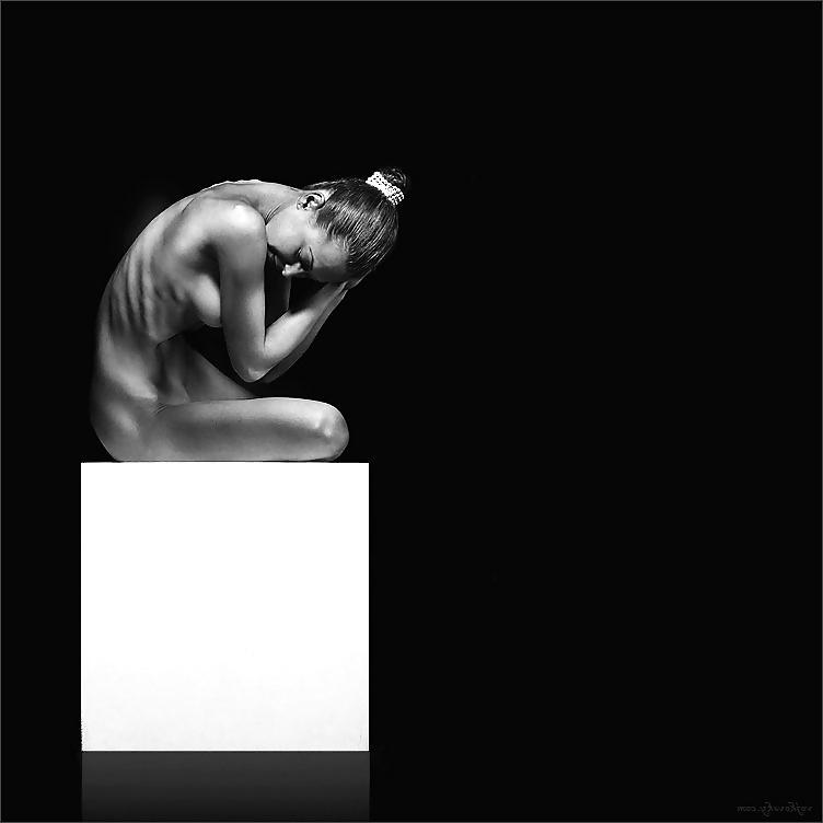 22P Erotic Nude Art 2