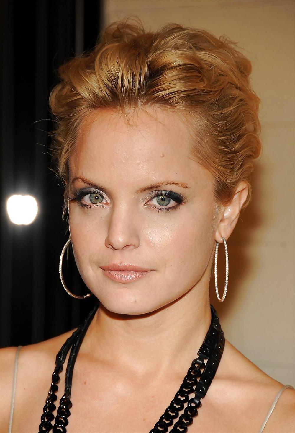 25P Mena Suvari mega collection 2