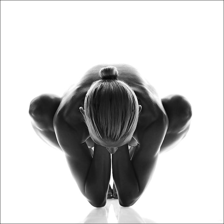 23P Erotic Nude Art 3