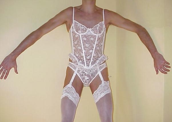8P Sissy crossdresser male faggot in London = sissyguy