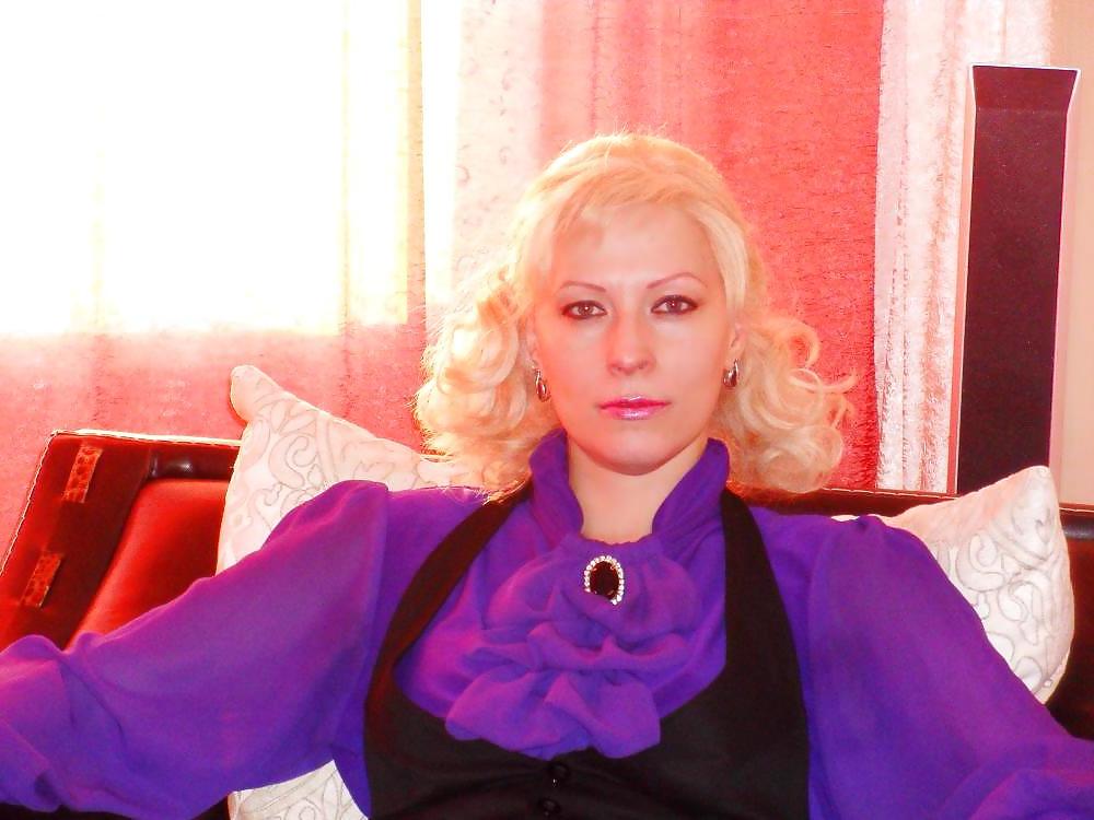 25P Sexy mom for cum