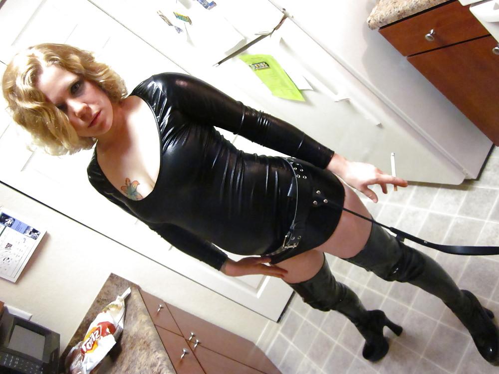 25P Baby slut stripper smokes pours wax on cock