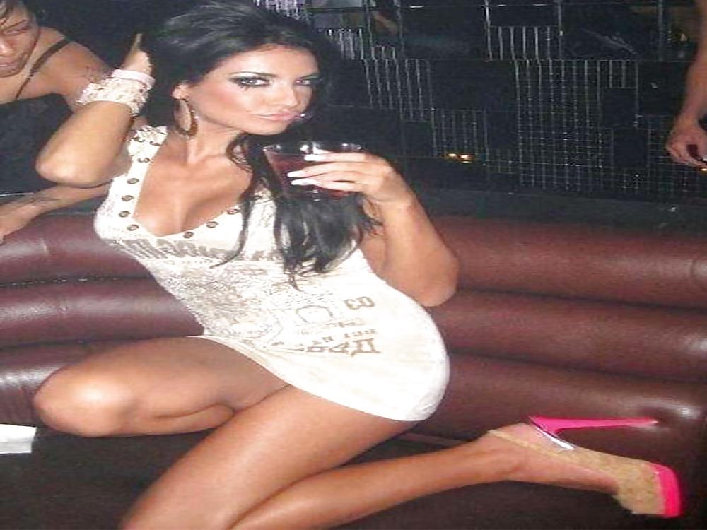 25P SO CUTE GFS BIG BOOBS HUGE TIGHT ASSES