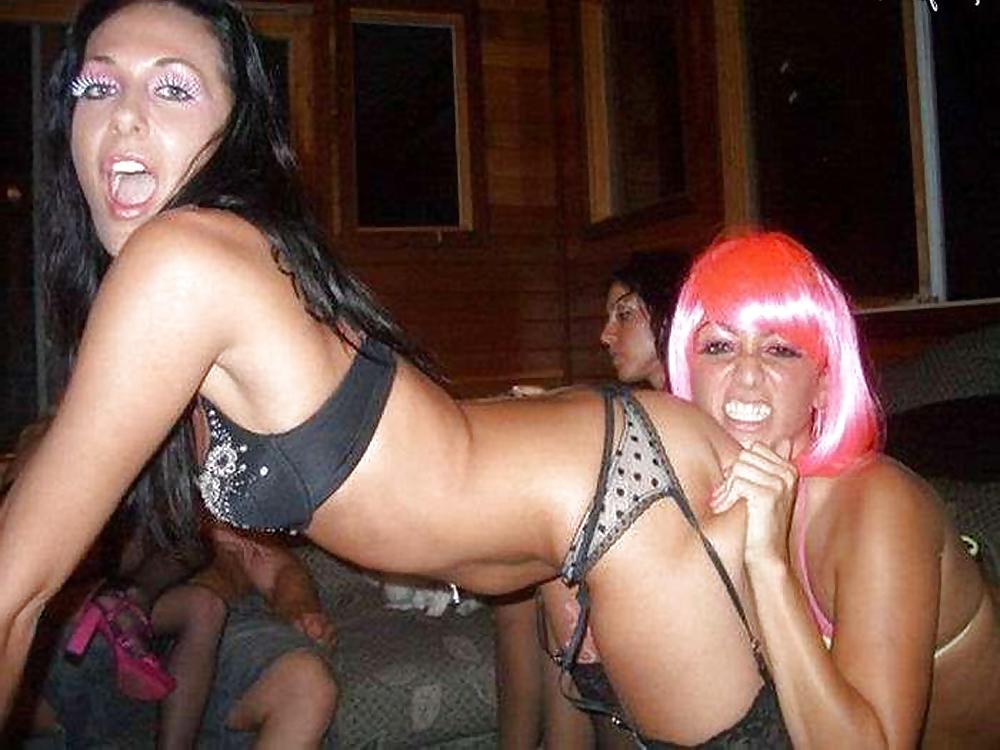 25P SO CUTE GFS BIG BOOBS HUGE TIGHT ASSES