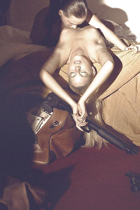 21P Erotic Gun Girls - Session 1