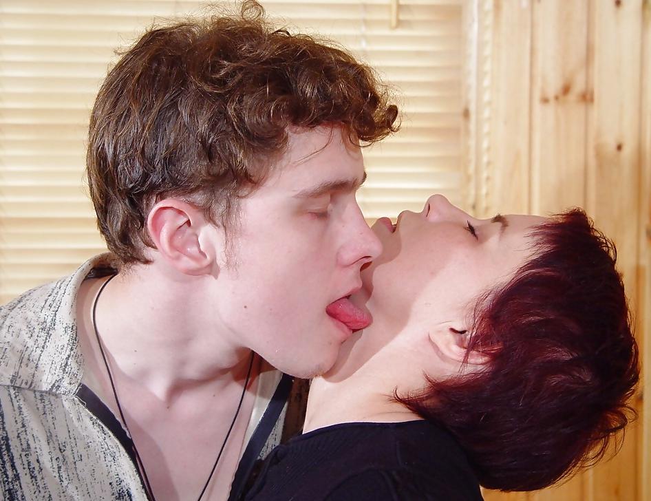 25P Ethel Mature Russian ANAL