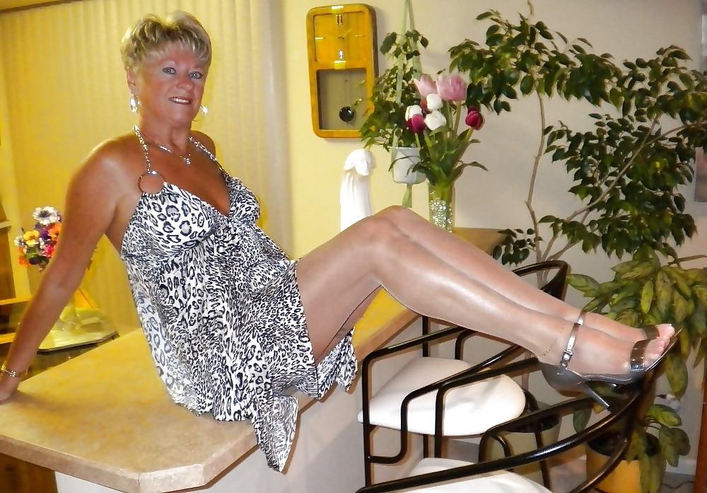 16P Pantyhose and Stockings 20 by searcher1957