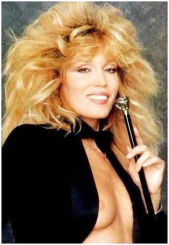 25P Amanda Lear