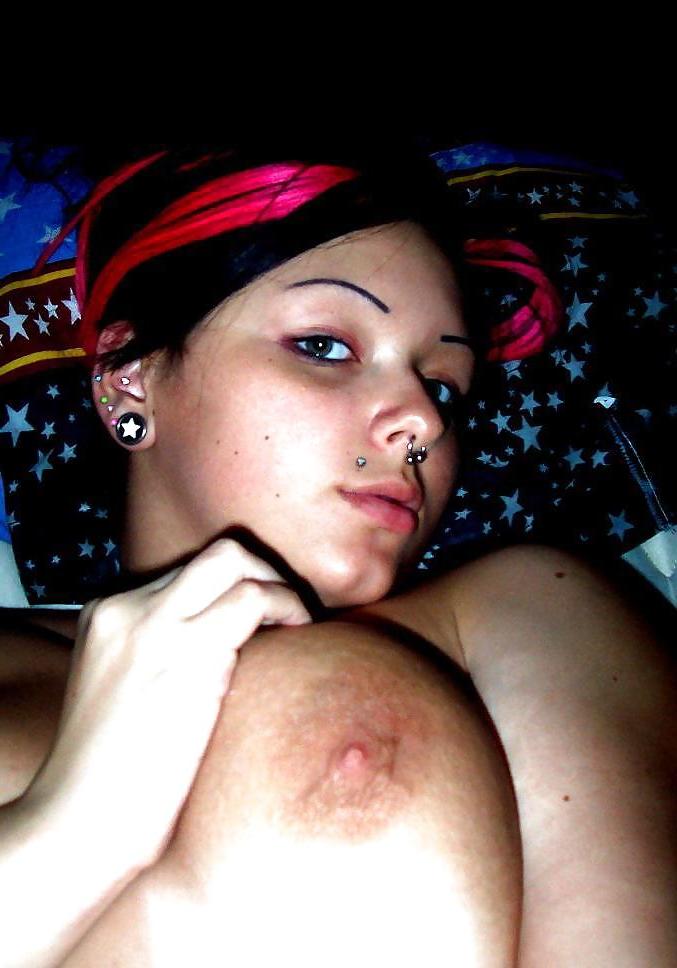 25P More tattooed and pierced chicks 2