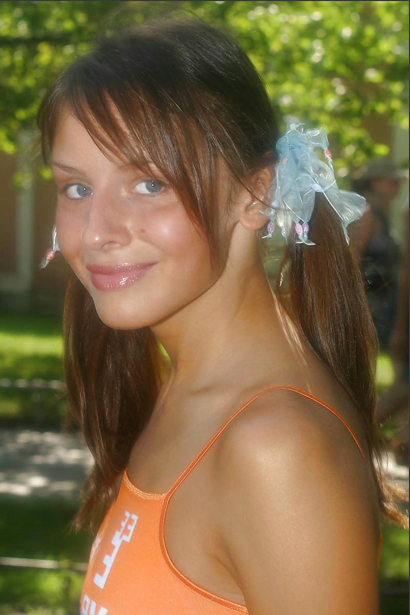 19P Nude On Street Vol 4.