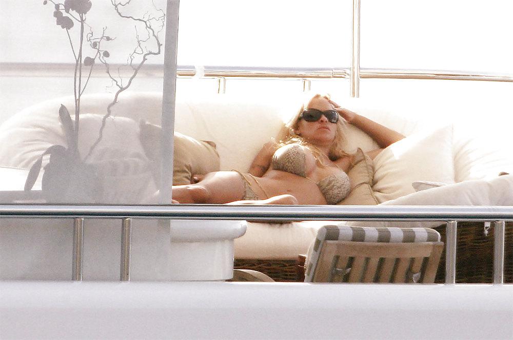 25P Pamela Anderson nude and sexy 