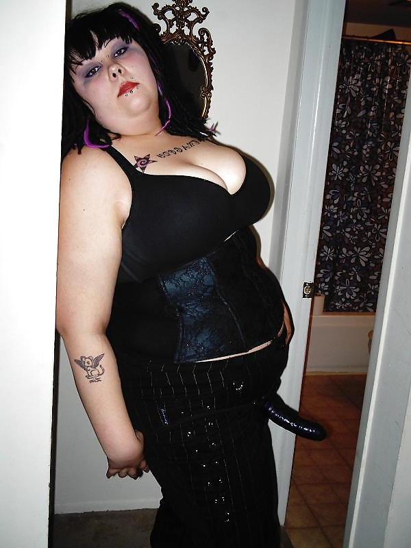 15P EMO plumper with huge tits sucks cock
