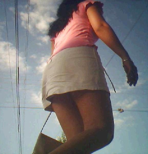 12P ASS ON STREET VOYEUR