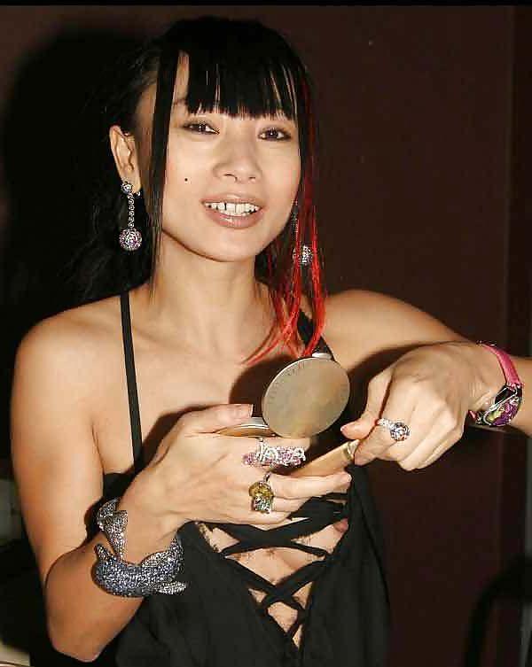 25P Celebrity nude pics