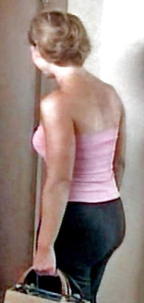 25P Samantha Brown pics & fakes
