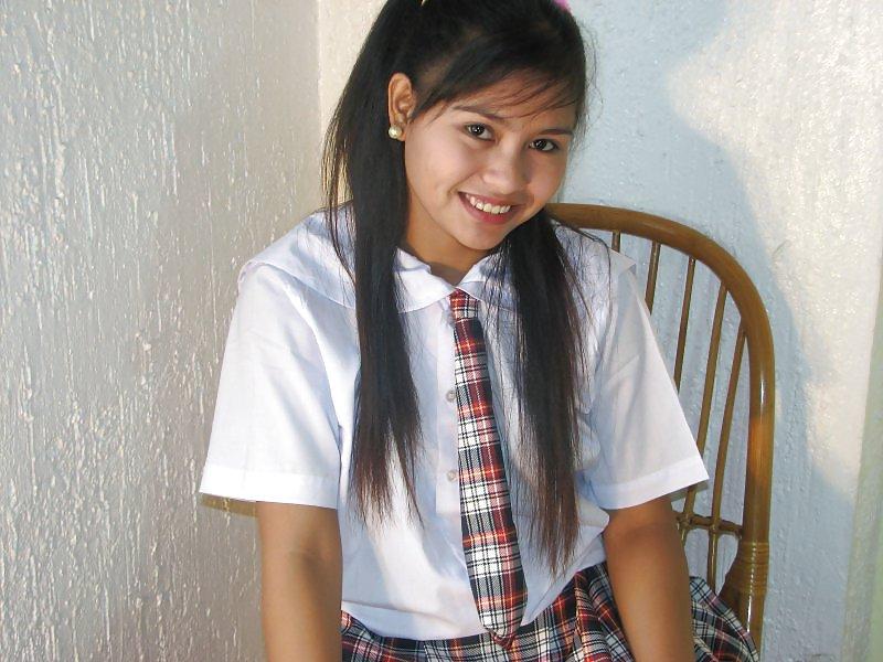 13P Pinay school uniform