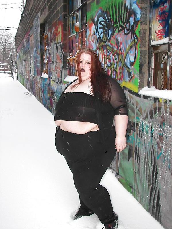 18P Bored SSBBW girl 1 - by request