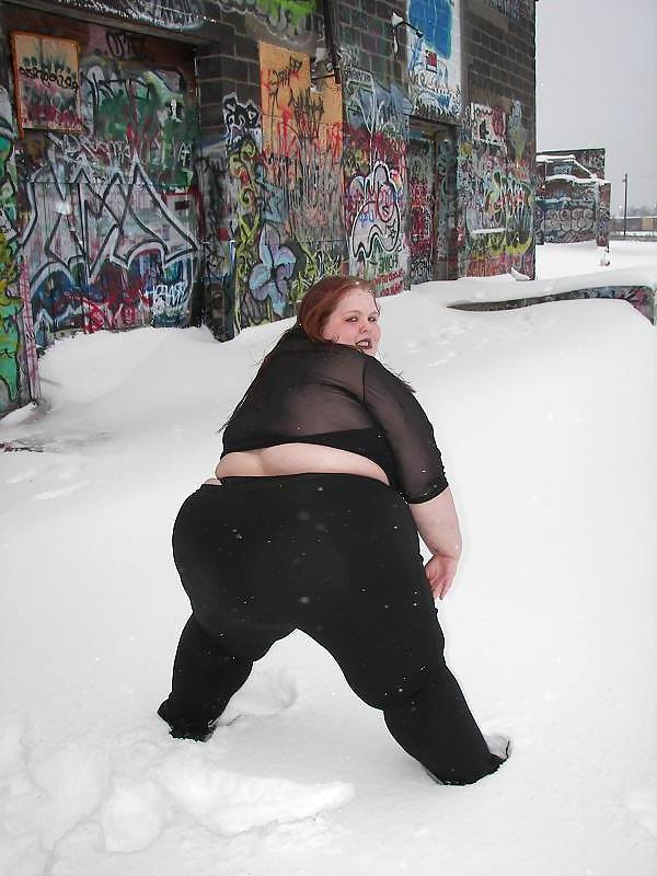 18P Bored SSBBW girl 1 - by request
