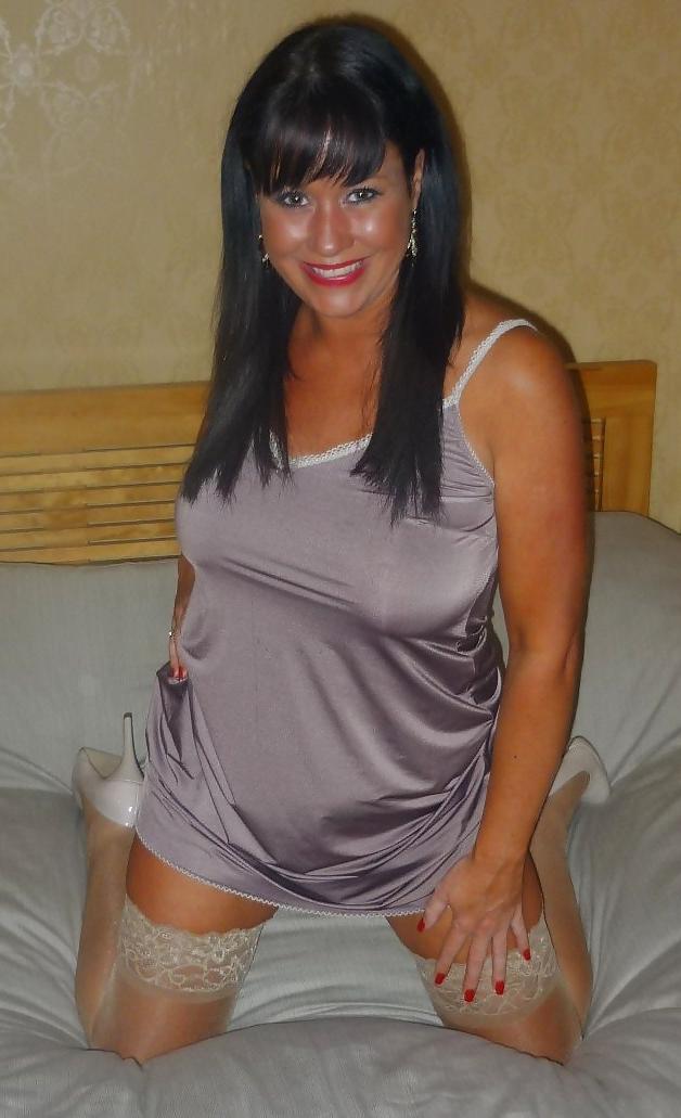 21P English MILF elise 2