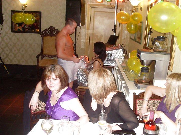 21P Cougars Getting Wild With Stripper