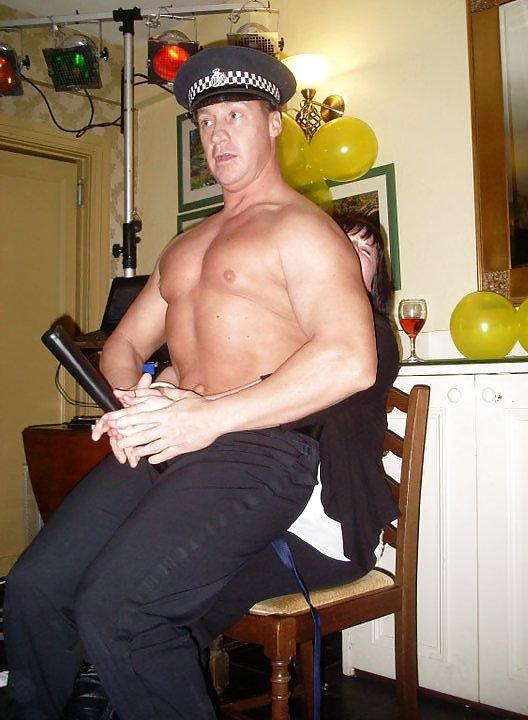 21P Cougars Getting Wild With Stripper