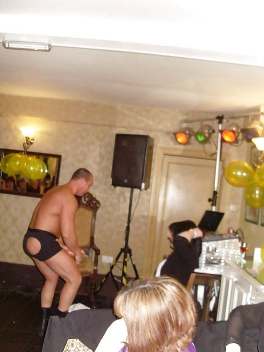 21P Cougars Getting Wild With Stripper