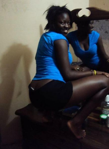 25P Random ebony booty 2