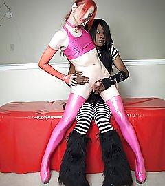 25P Crossdressing pics